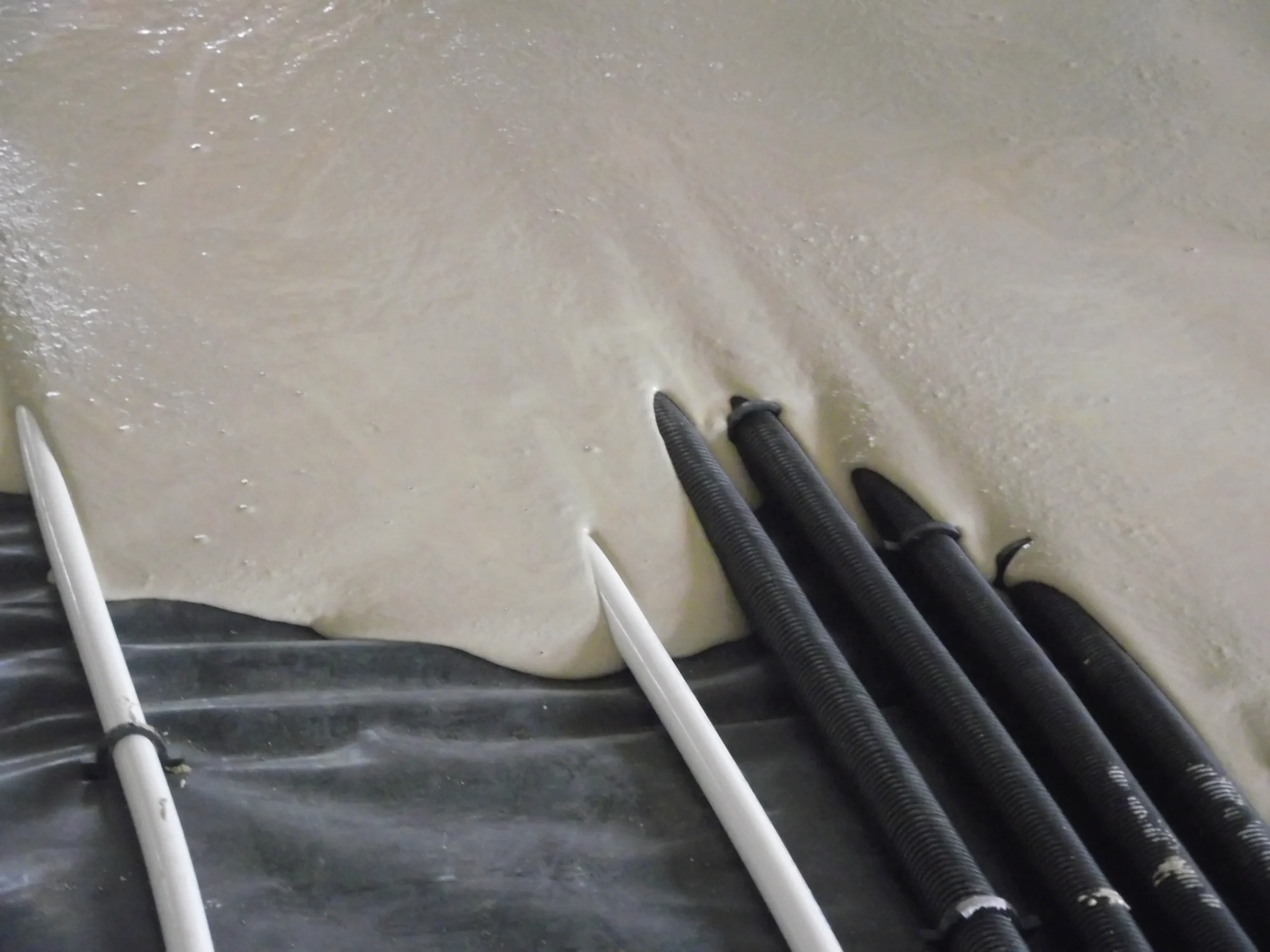 photo of screed being poured